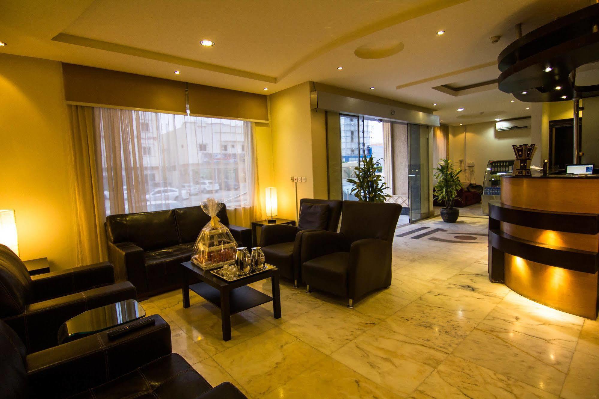Al Makan Suites 101 By Al Azmy Ер-Ріяд Екстер'єр фото